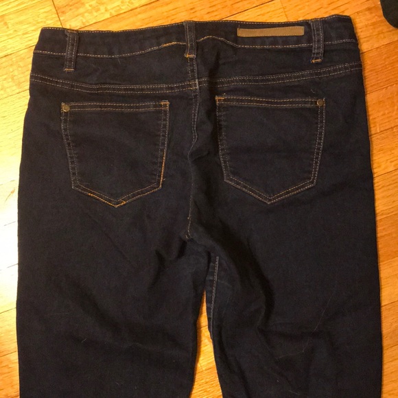 Jeans - Picture 2 of 3